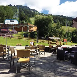 Lagrange Le Roc Belle Face Vakantiepark